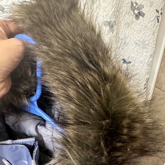 O’Neill girls ski jacket - Picture 3 of 3